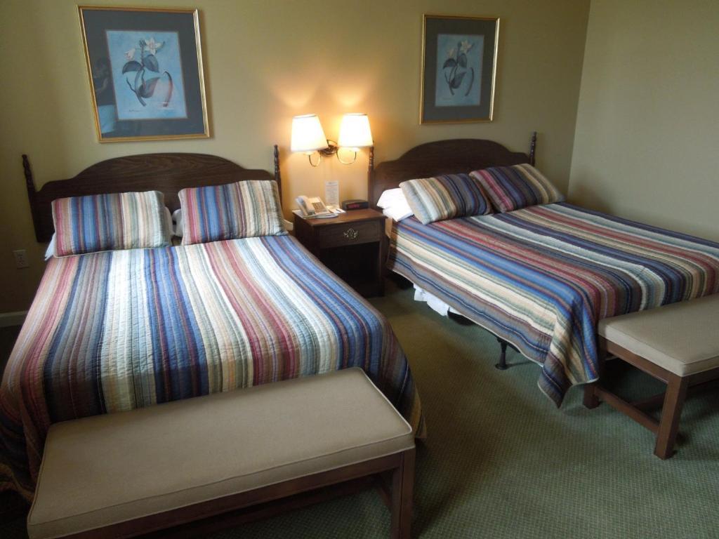 Bridges Guest Quarters Hotel Abbottstown Bagian luar foto